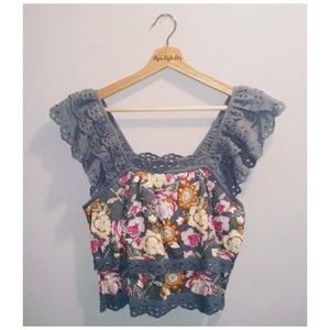 Rebellion‎ Again Floral Eyelet Ruffle Top Size Jr Medium